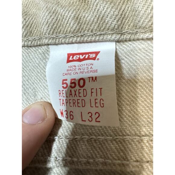 Vintage 90s Levis 550 Cream Baggy Relaxed Tapered Fit Orange Tab Mens Size 33x32 - Picture 3 of 9